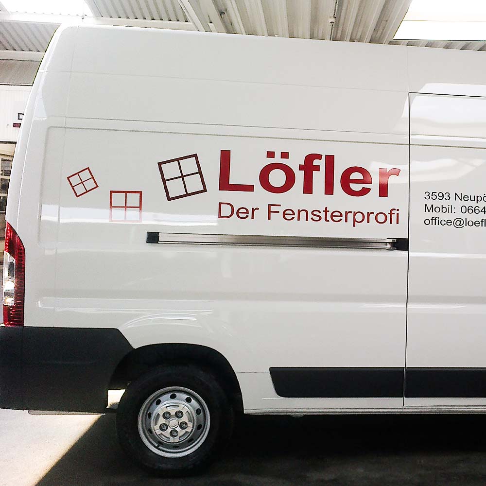Fahrzeugbeschriftung konturgeschnitten